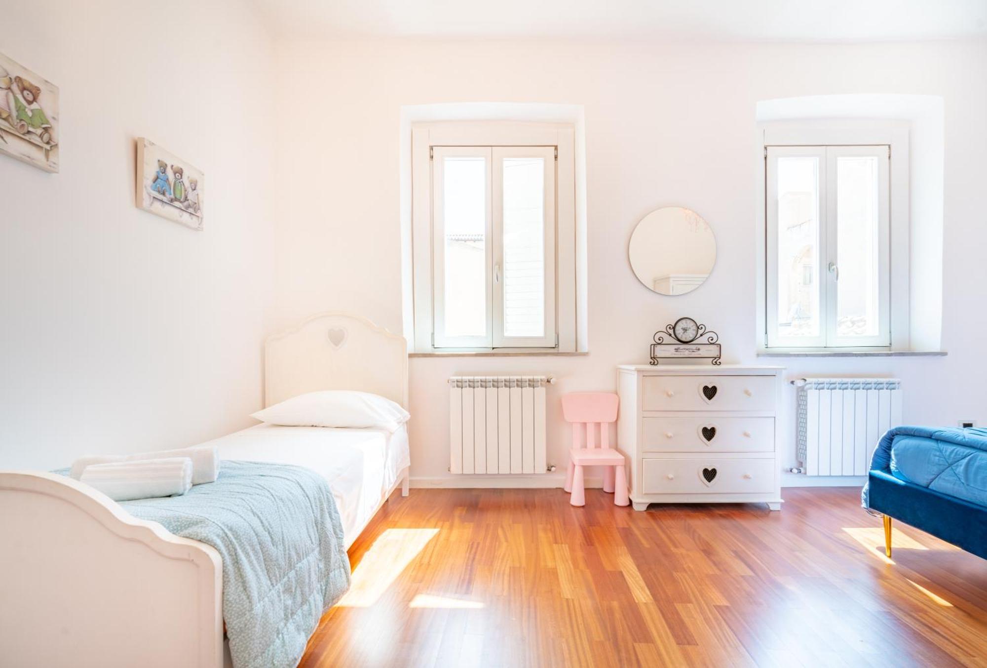 Perle Gemelle In Marina Apartment กาญารี ภายนอก รูปภาพ