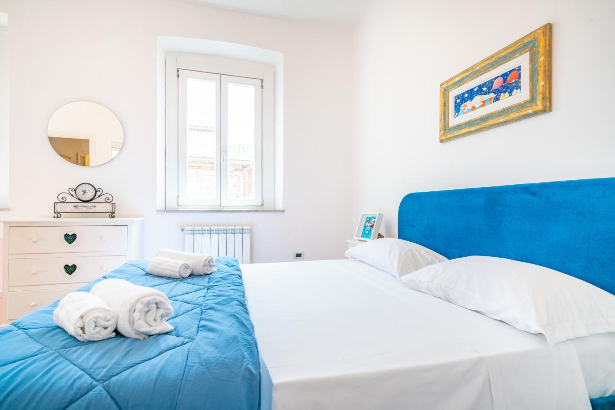 Perle Gemelle In Marina Apartment กาญารี ภายนอก รูปภาพ