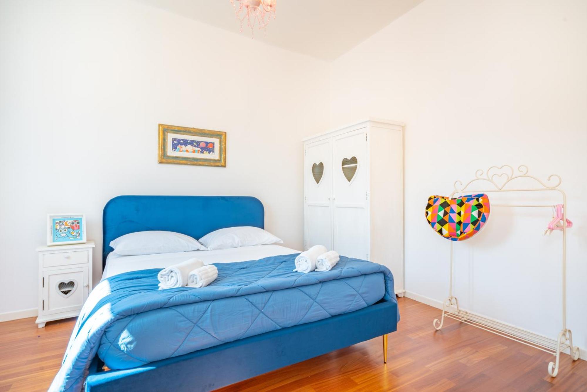 Perle Gemelle In Marina Apartment กาญารี ภายนอก รูปภาพ